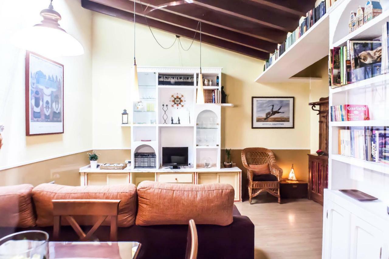 Corral De La O Triana Apartment By Valcambre Sevilla Eksteriør billede