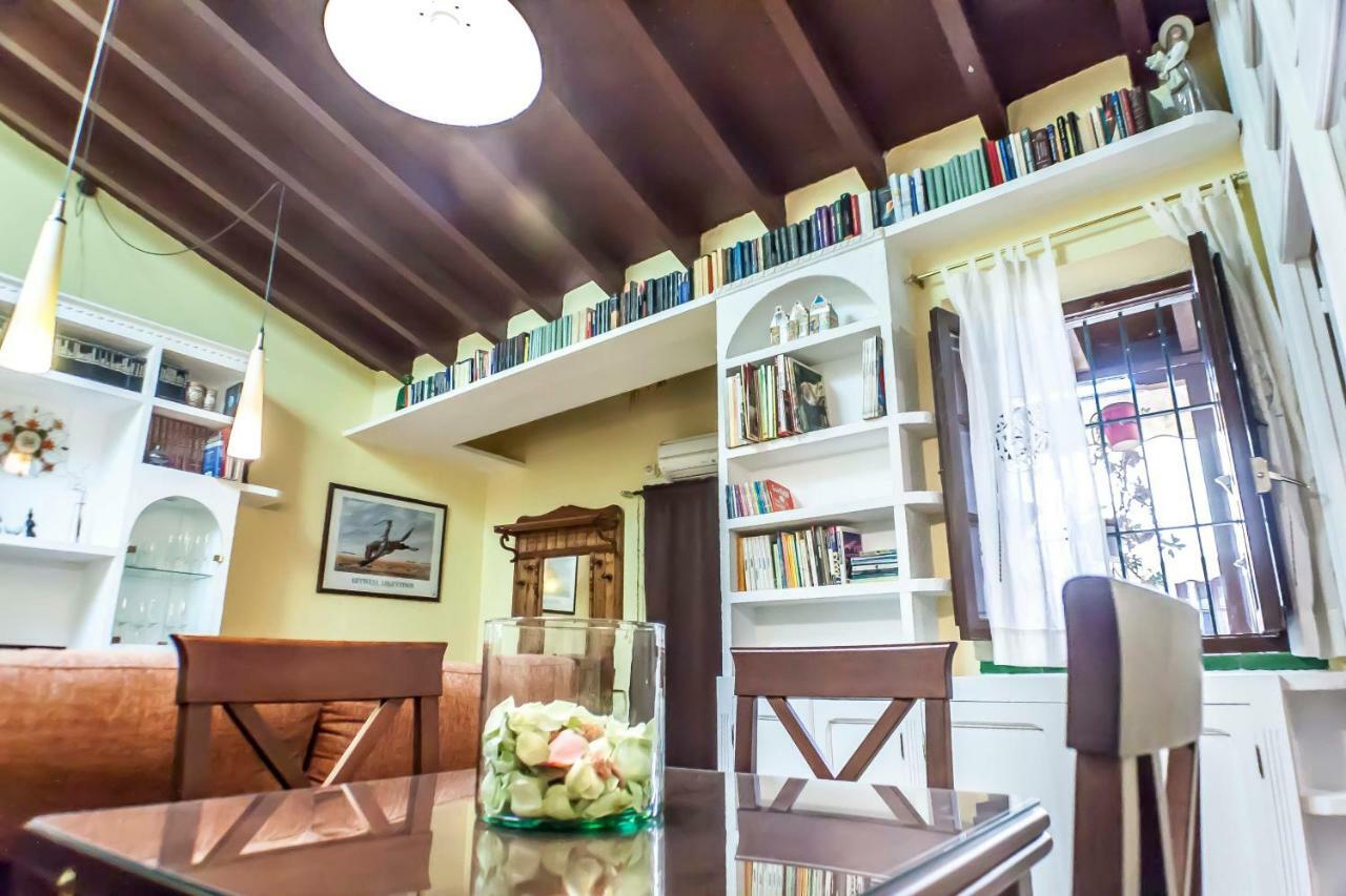 Corral De La O Triana Apartment By Valcambre Sevilla Eksteriør billede